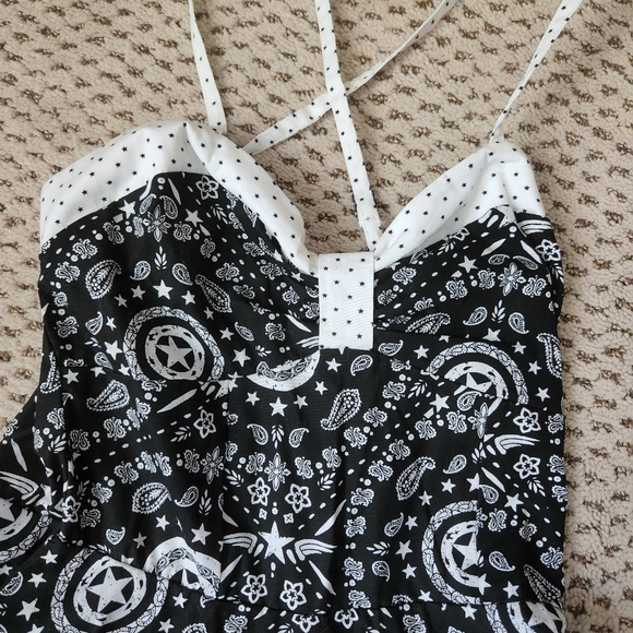 Marvel Captain America Pin Up Style Dress - Picture 4 of 7